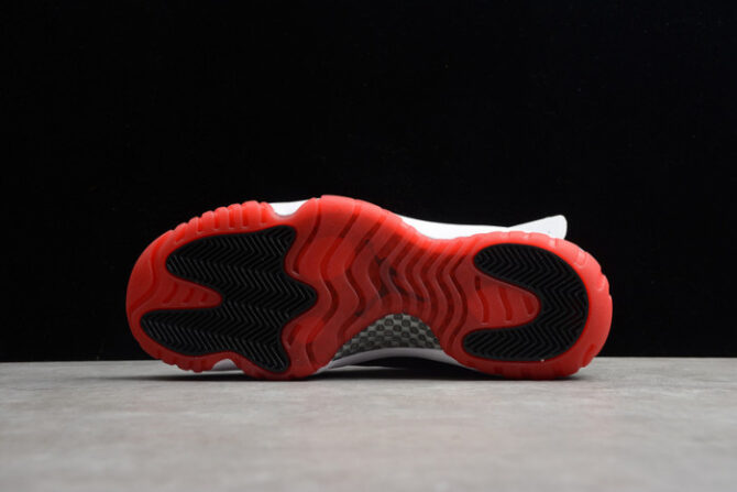 Air Jordan 11 Retro Low Concord Bred AV2187-160 - Image 6