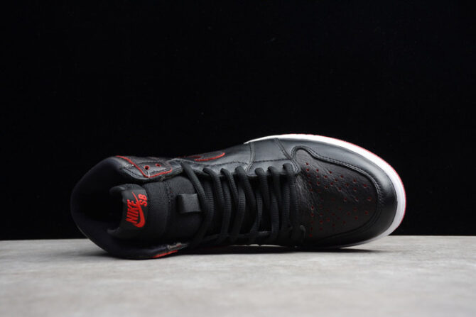 Air Jordan I 1 SB QS Black Lance Mountain 653532-002 - Image 4