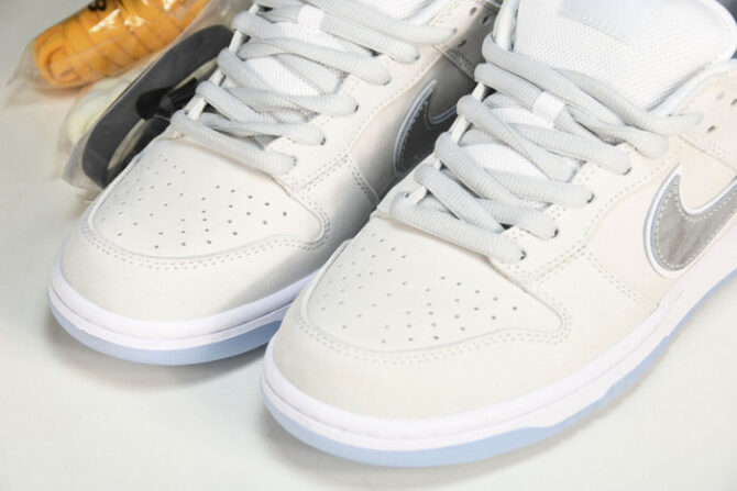 Nike SB Dunk Low White Lobster (Friends and Family) FD8776-100 - Image 8