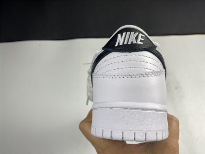 Nike SB Dunk Low Yin Yang 313170-023 - Image 2