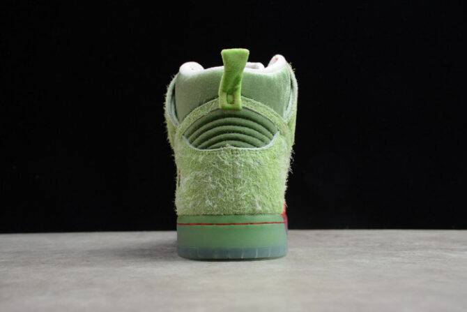 Nike SB Dunk High "Strawberry Cough" - CW7093 600 - Image 4