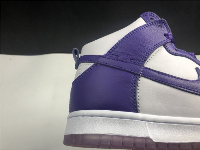 Nike Dunk High SP Varsity Purple (W) DC5382-100 - Image 2