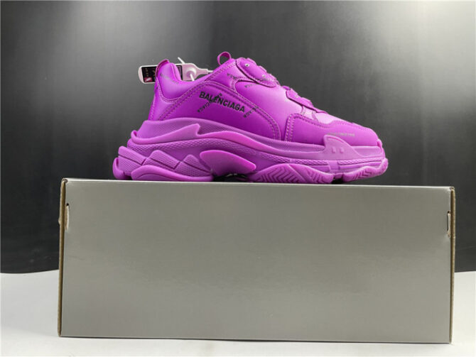 BALENCIAGA Sneaker Triple.s.Gomma Purple Red 524039 W2FA1 9016 - Image 9