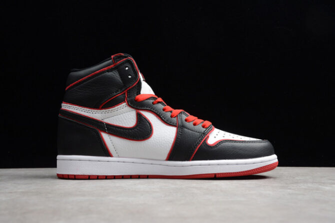 Air Jordan 1 Bloodline 555088-062 - Image 3