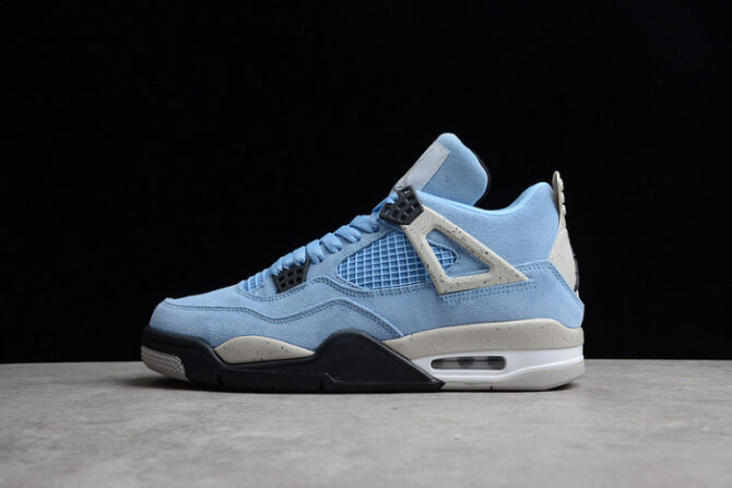 Air Jordan 4 Retro University Blue CT8527-400