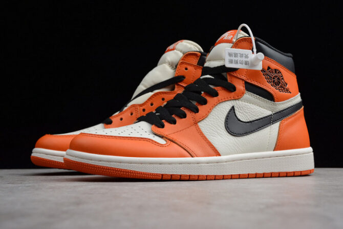 Air Jordan 1 Retro High OG “Reverse Shattered Backboard” 555088-113 - Image 6