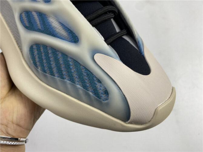 Adidas Yeezy 700 V3 GY0260 - Image 8