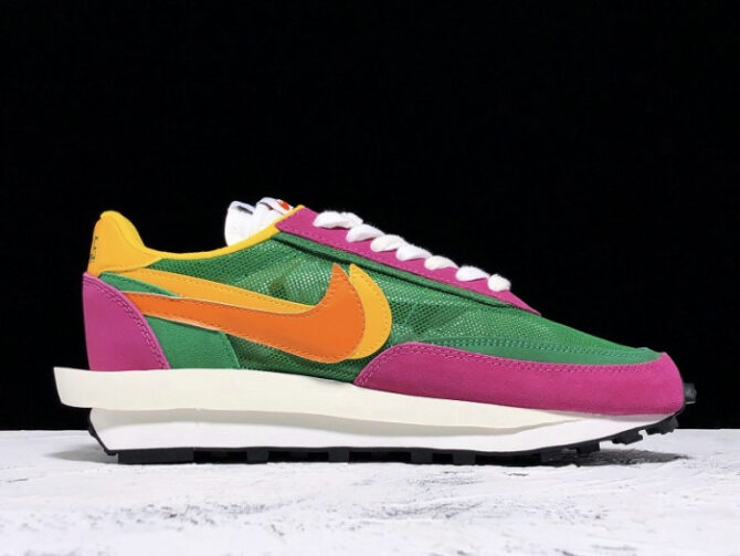 Nike LD Waffle Sacai Pine Green BV0073-301 - Image 9