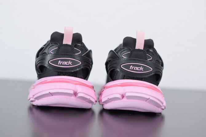 BLCG Track Trainer pink and black 542436 W3AC1 1050 - Image 2