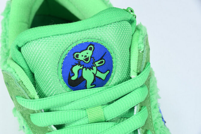 Grateful Dead x Nike SB Dunk Low “Green Bear” CJ5378-300 - Image 7