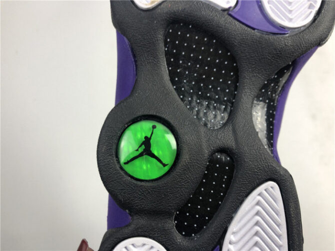 Air Jordan 13 Retro Court Purple DJ5982-015 - Image 4