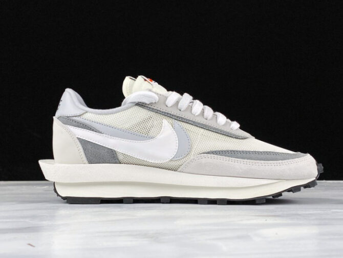 Nike LD Waffle Sacai Summit White BV0073-100 - Image 7