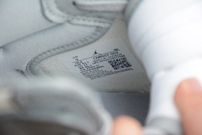 DIOR X AIR JORDAN 1 HIGH OG (DIOR SHOE BOX ) CN8607-002 - Image 8