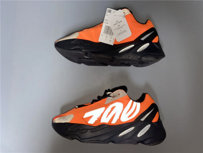 ADIDAS YEEZY BOOST 700 MNVN ORANGE - FV3258 - Image 5