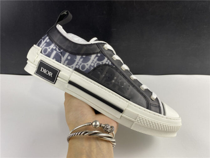 DIOR B23 Oblique Sneaker - Image 9