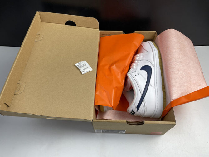 Nike SB Dunk Low Orange Label White Navy CZ2249-100 - Image 7