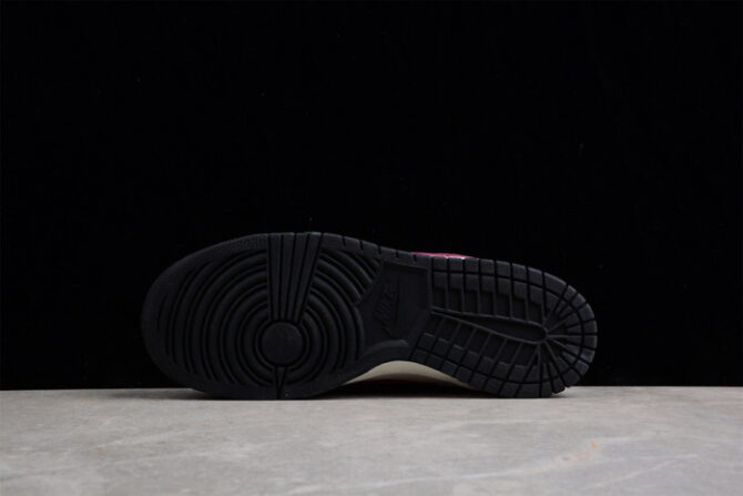 Otomo Katsuhiro x NK SB Dunk Low "Steamboy OST" F0039-005 - Image 2