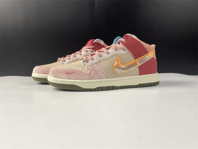 Social Status x Nk SB Dunk High Pro DJ1173-600