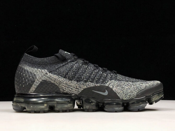 AIR VAPORMAX 2 BLACK DARK GREY 942842-012 - Image 3