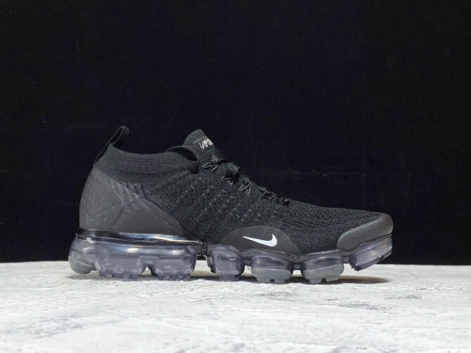 AIR VAPORMAX 2 BLACK WHITE 942842-001 - Image 3