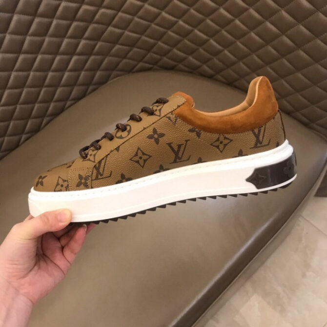 LV BEVERLY HILLS SNEAKER - Image 4