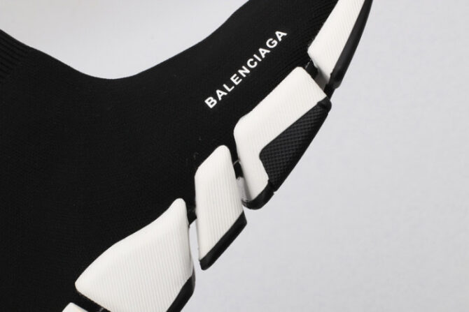 BALENCIAGA Speed Sneaker - Image 3