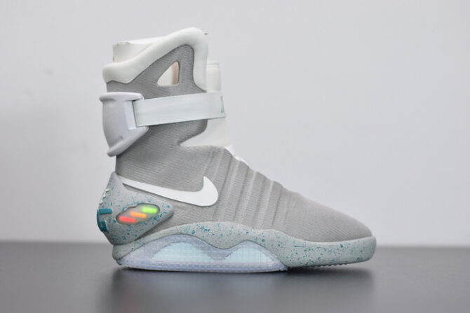 NIKE MAG - Image 4