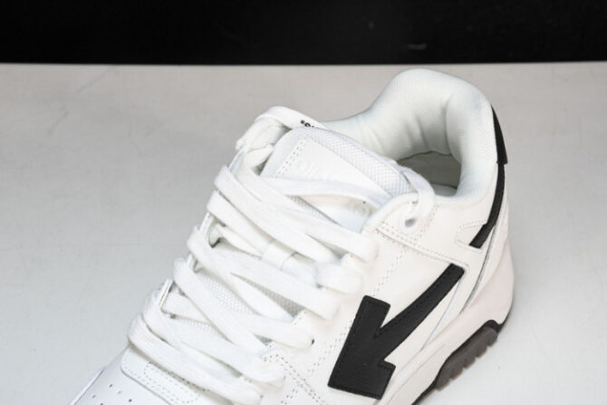 OFF-WHITE Out Of Office "OOO" Low Tops - Image 5