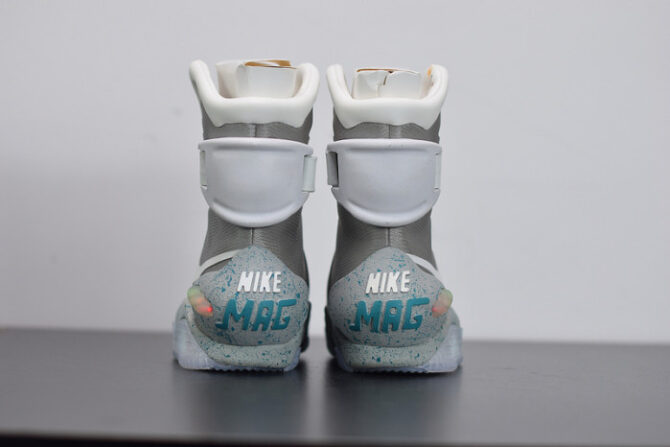 NIKE MAG - Image 5