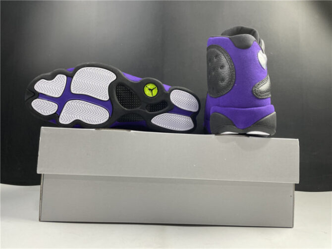 Air Jordan 13 Retro Court Purple DJ5982-015 - Image 6