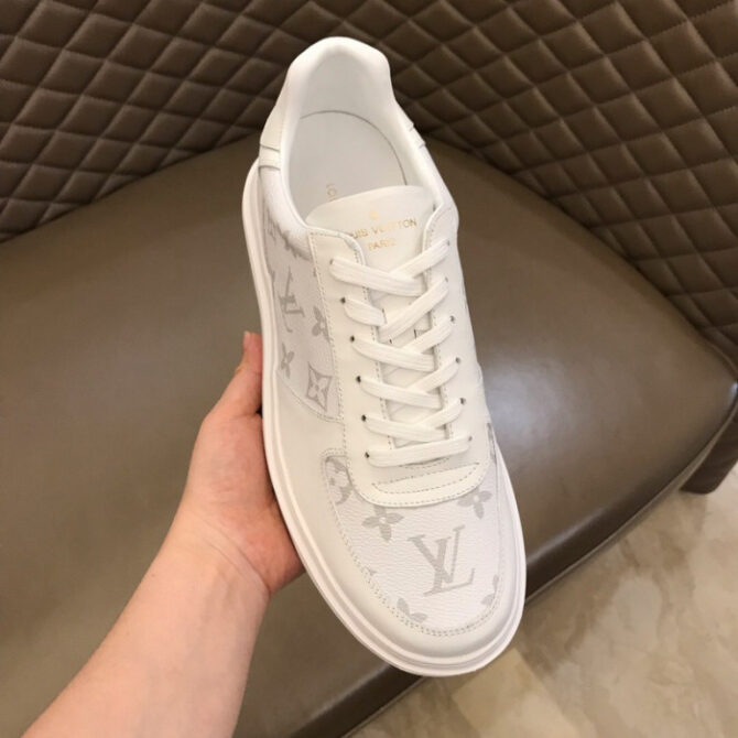 LV BEVERLY HILLS SNEAKER - Image 2