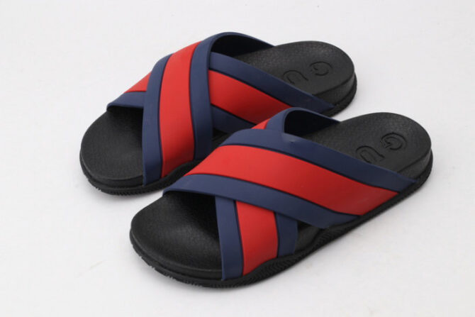 GUCC SANDALS