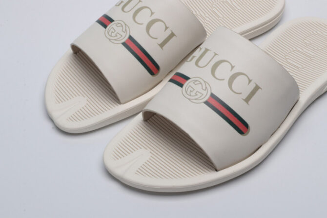 GUCC SANDALS - Image 3