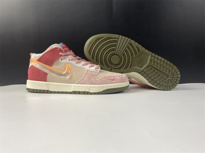 Social Status x Nk SB Dunk High Pro DJ1173-600 - Image 6