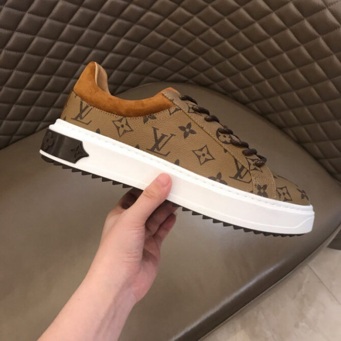 LV BEVERLY HILLS SNEAKER - Image 6