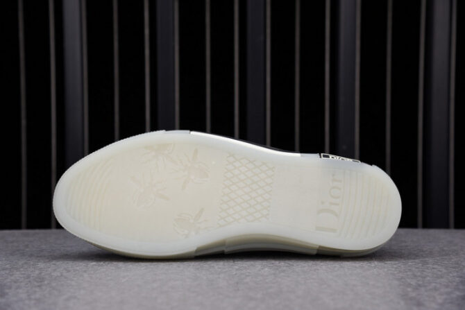 DIOR B23 Oblique Sneaker - Image 6