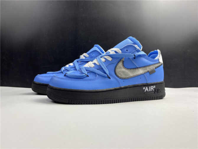 O-W x AIR FORCE 1 LOW UNIVERSITY BLUE CK0866-401