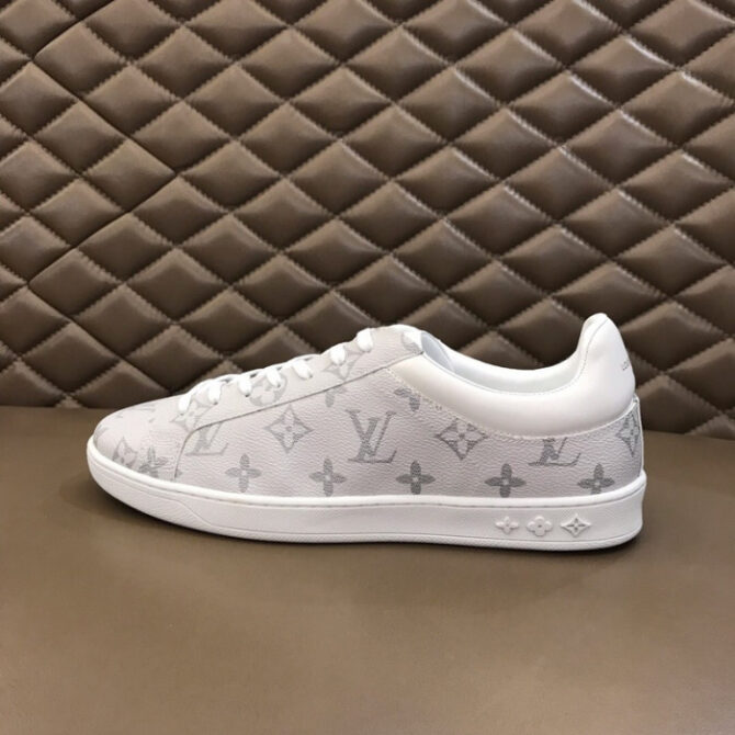 LV LUXEMBOURG SNEAKER