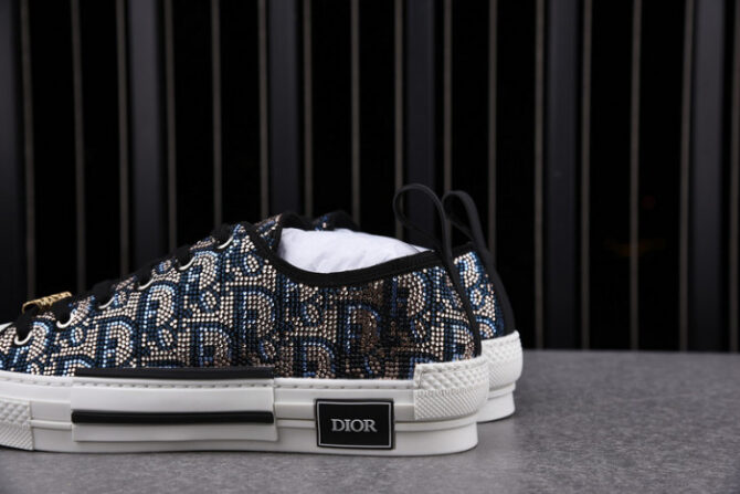 DIOR B23 Oblique Sneaker - Image 5