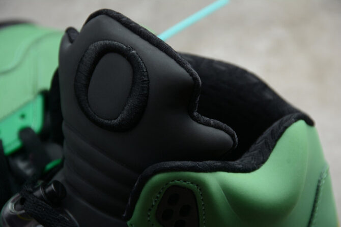 AIR JORDAN 5 RETRO SE OREGON CK6631-307 - Image 3