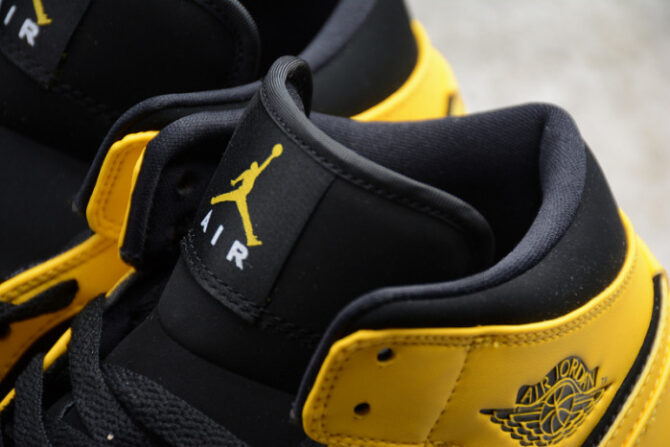 Jordan 1 Retro Mid New Love (2017) 554724-035 - Image 8