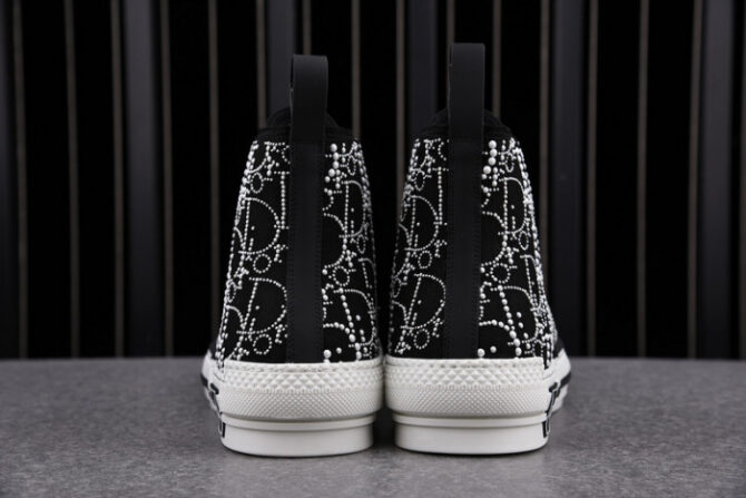 DIOR B23 Oblique Sneaker - Image 2