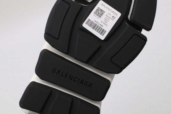 BALENCIAGA Speed Sneaker - Image 6