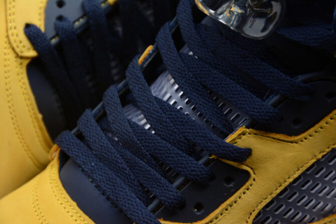 Air Jordan 5 'Michigan' CQ9541-704 - Image 4