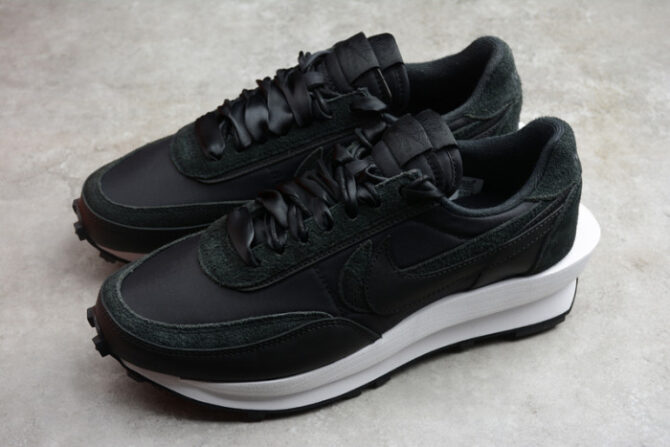 Nike LD Waffle sacai Black Nylon BV0073-002 - Image 6