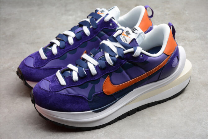 Nike Vaporwaffle sacai Dark Iris DD1875-500 - Image 6