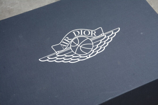 DIOR X AIR JORDAN 1 HIGH OG (DIOR SHOE BOX ) CN8607-002 - Image 7