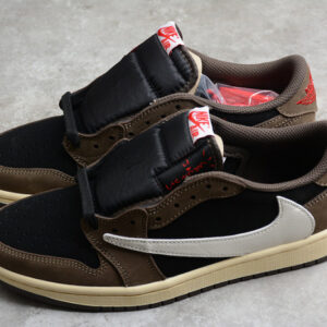 Jordan 1 Retro Low OG SP Travis Scott Mocha