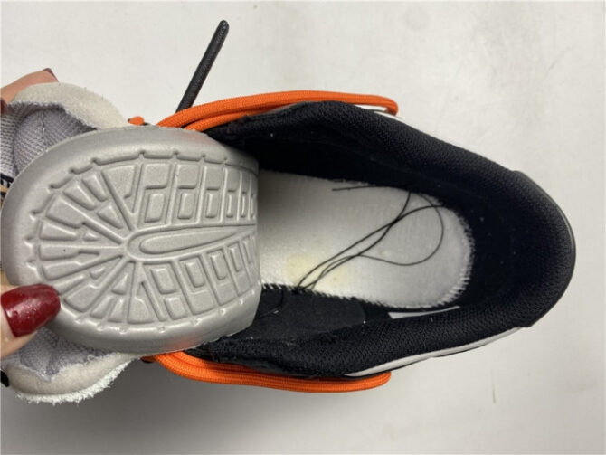 O-W x Nike Dunk Low CT0856 -001 - Image 8