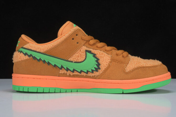 Grateful Dead Nike SB Dunk Low Orange Bear CJ5378-800 - Image 2